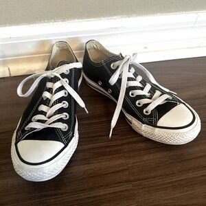 Women’s Converse